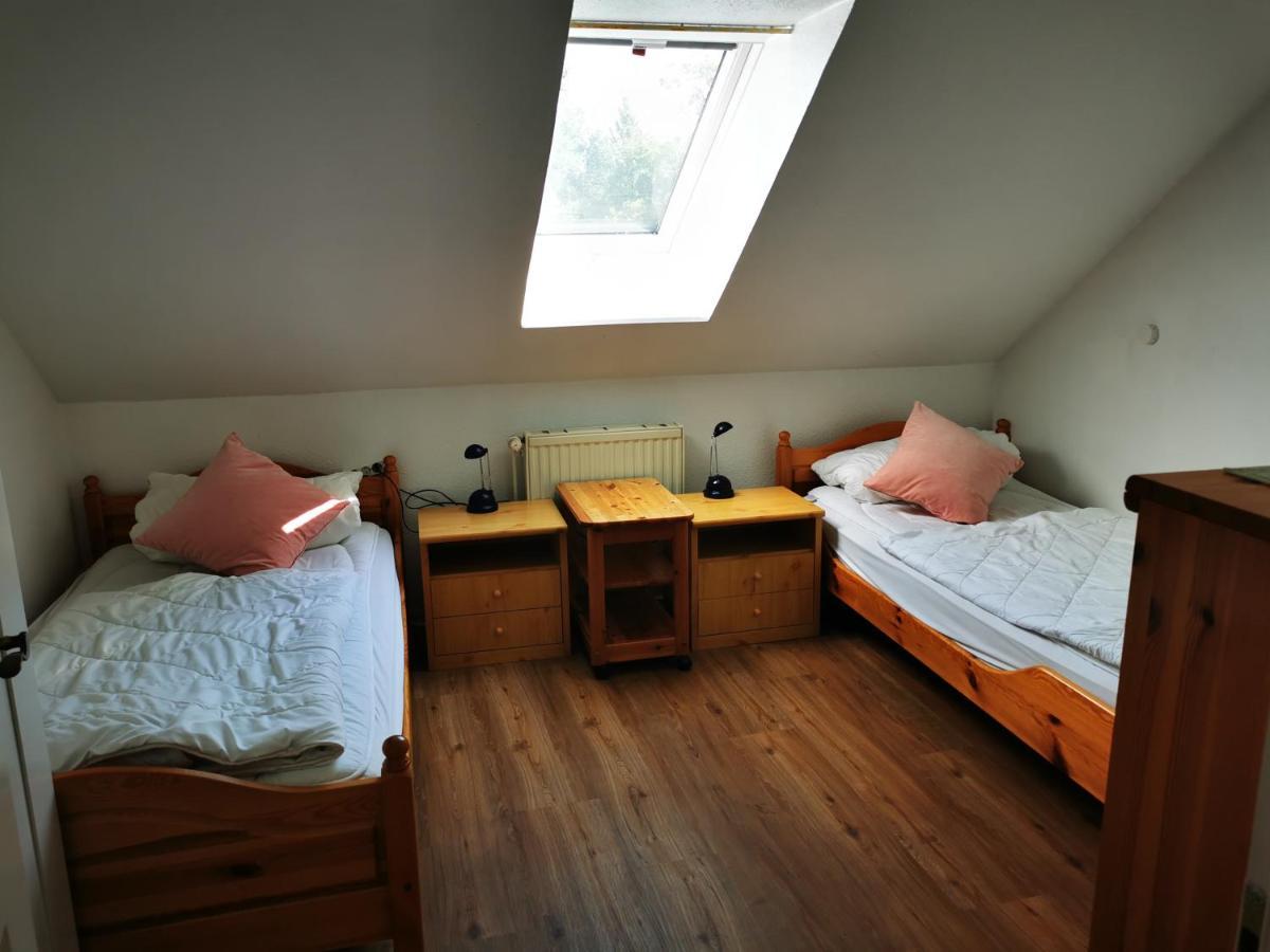Ferienwohnungen Und Ferienhaus Im Nixenweg Hohwacht Exterior foto